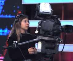 Foto de la galería: Con Gustavo Añibarro en su histórico ciclo televisivo El Periodista, ya en su 19 temporada por Canal Doce