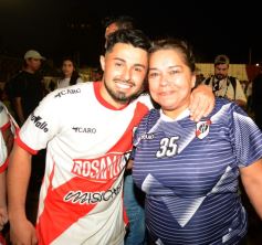 Foto de la galería: Guaraní campeón, llegó el título 40: acá la algarabía en otra fiesta de la familia franjeada en Villa Sarita