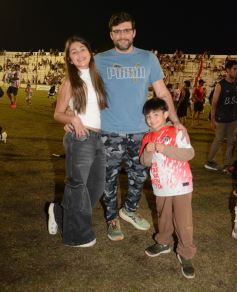 Foto de la galería: Guaraní campeón, llegó el título 40: acá la algarabía en otra fiesta de la familia franjeada en Villa Sarita