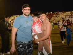 Foto de la galería: Guaraní campeón, llegó el título 40: acá la algarabía en otra fiesta de la familia franjeada en Villa Sarita