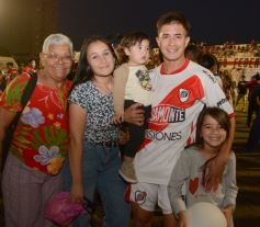 Foto de la galería: Guaraní campeón, llegó el título 40: acá la algarabía en otra fiesta de la familia franjeada en Villa Sarita