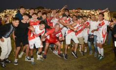 Foto de la galería: Guaraní campeón, llegó el título 40: acá la algarabía en otra fiesta de la familia franjeada en Villa Sarita