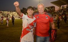 Foto de la galería: Guaraní campeón, llegó el título 40: acá la algarabía en otra fiesta de la familia franjeada en Villa Sarita