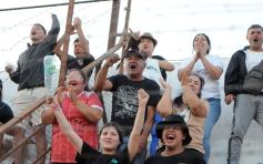 Foto de la galería: Guaraní campeón, llegó el título 40: acá la algarabía en otra fiesta de la familia franjeada en Villa Sarita