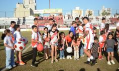 Foto de la galería: Guaraní campeón, llegó el título 40: acá la algarabía en otra fiesta de la familia franjeada en Villa Sarita