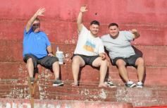 Foto de la galería: Guaraní campeón, llegó el título 40: acá la algarabía en otra fiesta de la familia franjeada en Villa Sarita