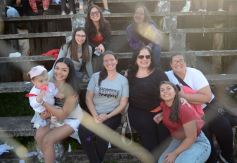 Foto de la galería: Guaraní campeón, llegó el título 40: acá la algarabía en otra fiesta de la familia franjeada en Villa Sarita
