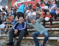 Foto de la galería: Guaraní campeón, llegó el título 40: acá la algarabía en otra fiesta de la familia franjeada en Villa Sarita
