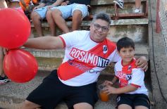 Foto de la galería: Guaraní campeón, llegó el título 40: acá la algarabía en otra fiesta de la familia franjeada en Villa Sarita