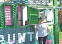 Foto de la galería: Posadas Universitaria: de lo que fue la 10° Expo, convocatoria y entusiasmo juvenil proyectando carreras en la ciudad