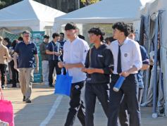 Foto de la galería: Posadas Universitaria: de lo que fue la 10° Expo, convocatoria y entusiasmo juvenil proyectando carreras en la ciudad