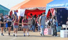 Foto de la galería: Posadas Universitaria: de lo que fue la 10° Expo, convocatoria y entusiasmo juvenil proyectando carreras en la ciudad