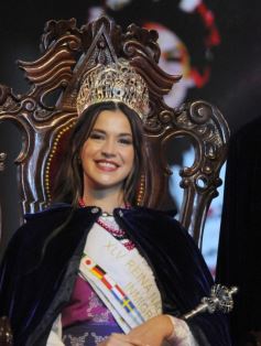 Foto de la galería: Melina Hanelis Zapaya, flamante soberana de la 45° Fiesta Nacional del Inmigrante en Oberá