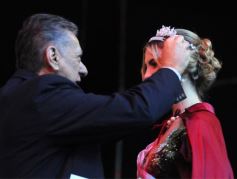 Foto de la galería: Melina Hanelis Zapaya, flamante soberana de la 45° Fiesta Nacional del Inmigrante en Oberá