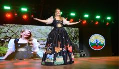 Foto de la galería: Melina Hanelis Zapaya, flamante soberana de la 45° Fiesta Nacional del Inmigrante en Oberá