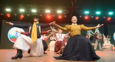 Foto de la galería: Melina Hanelis Zapaya, flamante soberana de la 45° Fiesta Nacional del Inmigrante en Oberá