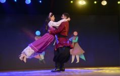 Foto de la galería: Melina Hanelis Zapaya, flamante soberana de la 45° Fiesta Nacional del Inmigrante en Oberá