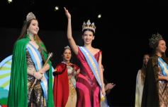 Foto de la galería: Melina Hanelis Zapaya, flamante soberana de la 45° Fiesta Nacional del Inmigrante en Oberá