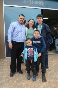 Foto de la galería: La Iglesia Bautista Victoria celebró su 1er aniversario de servicio pastoral y comunión familiar en la ciudad