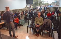 Foto de la galería: La Iglesia Bautista Victoria celebró su 1er aniversario de servicio pastoral y comunión familiar en la ciudad