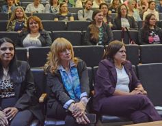 Foto de la galería: El exponente de la India Gurú Prasad brindó una conferencia magistral sobre meditación en la Escuela de Enfermería 