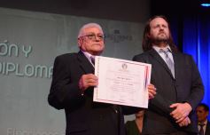 Foto de la galería: Acto de Proclamación: Diputados misioneros y Concejales de Posadas recibieron sus diplomas y asumirán el 10 de diciembre