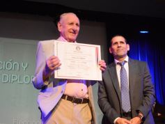 Foto de la galería: Acto de Proclamación: Diputados misioneros y Concejales de Posadas recibieron sus diplomas y asumirán el 10 de diciembre