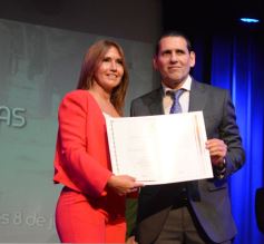 Foto de la galería: Acto de Proclamación: Diputados misioneros y Concejales de Posadas recibieron sus diplomas y asumirán el 10 de diciembre
