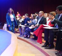 Foto de la galería: Acto de Proclamación: Diputados misioneros y Concejales de Posadas recibieron sus diplomas y asumirán el 10 de diciembre