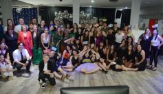 Foto de la galería: Los 15 años de Valentina Belén Kadi, en fotos la noche de fiesta y diversión que compartió en la Peña Tacuarí