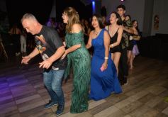 Foto de la galería: Los 15 años de Valentina Belén Kadi, en fotos la noche de fiesta y diversión que compartió en la Peña Tacuarí