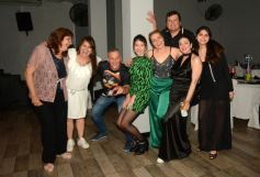 Foto de la galería: Los 15 años de Valentina Belén Kadi, en fotos la noche de fiesta y diversión que compartió en la Peña Tacuarí