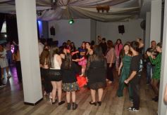 Foto de la galería: Los 15 años de Valentina Belén Kadi, en fotos la noche de fiesta y diversión que compartió en la Peña Tacuarí