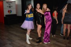 Foto de la galería: Los 15 años de Valentina Belén Kadi, en fotos la noche de fiesta y diversión que compartió en la Peña Tacuarí