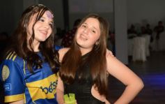 Foto de la galería: Los 15 años de Valentina Belén Kadi, en fotos la noche de fiesta y diversión que compartió en la Peña Tacuarí