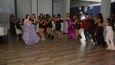 Foto de la galería: Los 15 años de Valentina Belén Kadi, en fotos la noche de fiesta y diversión que compartió en la Peña Tacuarí