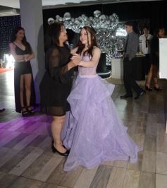 Foto de la galería: Los 15 años de Valentina Belén Kadi, en fotos la noche de fiesta y diversión que compartió en la Peña Tacuarí