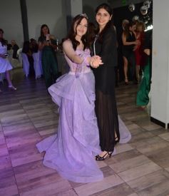 Foto de la galería: Los 15 años de Valentina Belén Kadi, en fotos la noche de fiesta y diversión que compartió en la Peña Tacuarí