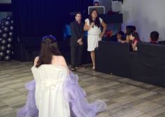 Foto de la galería: Los 15 años de Valentina Belén Kadi, en fotos la noche de fiesta y diversión que compartió en la Peña Tacuarí