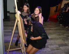 Foto de la galería: Los 15 años de Valentina Belén Kadi, en fotos la noche de fiesta y diversión que compartió en la Peña Tacuarí