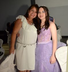 Foto de la galería: Los 15 años de Valentina Belén Kadi, en fotos la noche de fiesta y diversión que compartió en la Peña Tacuarí