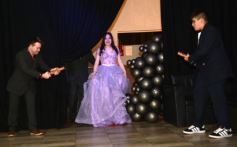 Foto de la galería: Los 15 años de Valentina Belén Kadi, en fotos la noche de fiesta y diversión que compartió en la Peña Tacuarí