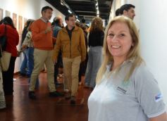 Foto de la galería: Gustavo Añibarro inauguró su Muestra "Papeles con Historia", colección inédita y aporte cultural que expone en la ciudad