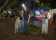 Foto de la galería: Brilla Sarita sumó su edición de primavera con salidas, gastronomía y entretenimiento familiar en el Parque Paraguayo