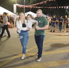 Foto de la galería: Brilla Sarita sumó su edición de primavera con salidas, gastronomía y entretenimiento familiar en el Parque Paraguayo