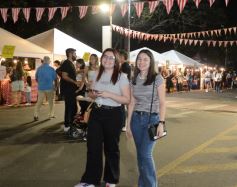 Foto de la galería: Brilla Sarita sumó su edición de primavera con salidas, gastronomía y entretenimiento familiar en el Parque Paraguayo