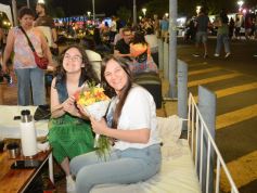 Foto de la galería: Brilla Sarita sumó su edición de primavera con salidas, gastronomía y entretenimiento familiar en el Parque Paraguayo
