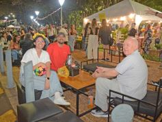 Foto de la galería: Brilla Sarita sumó su edición de primavera con salidas, gastronomía y entretenimiento familiar en el Parque Paraguayo