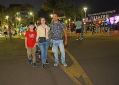 Foto de la galería: Brilla Sarita sumó su edición de primavera con salidas, gastronomía y entretenimiento familiar en el Parque Paraguayo