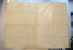 Foto de la galería: Gustavo Añibarro inauguró su Muestra "Papeles con Historia", colección inédita y aporte cultural que expone en la ciudad